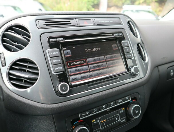 volkswagen-tiguan-bensin-2014-big-22