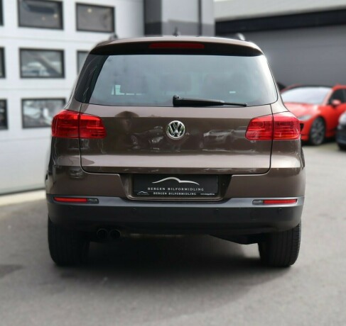 volkswagen-tiguan-bensin-2014-big-5