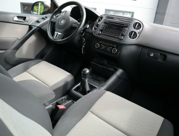 volkswagen-tiguan-bensin-2014-big-10