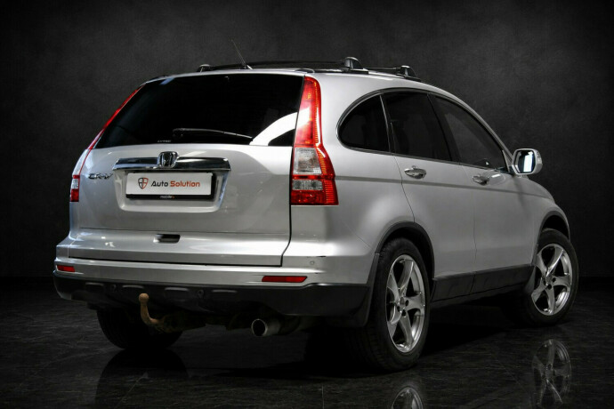 honda-cr-v-bensin-2011-big-1