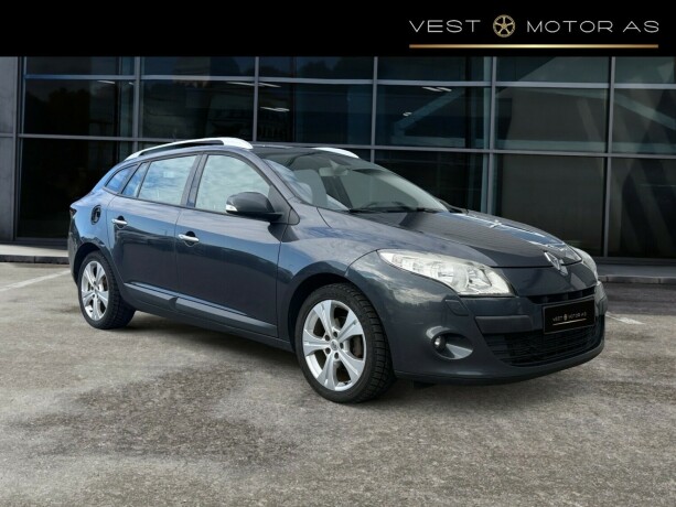 renault-megane-diesel-2010-big-0
