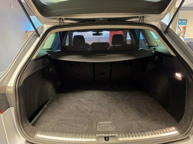 seat-leon-bensin-2019-big-18