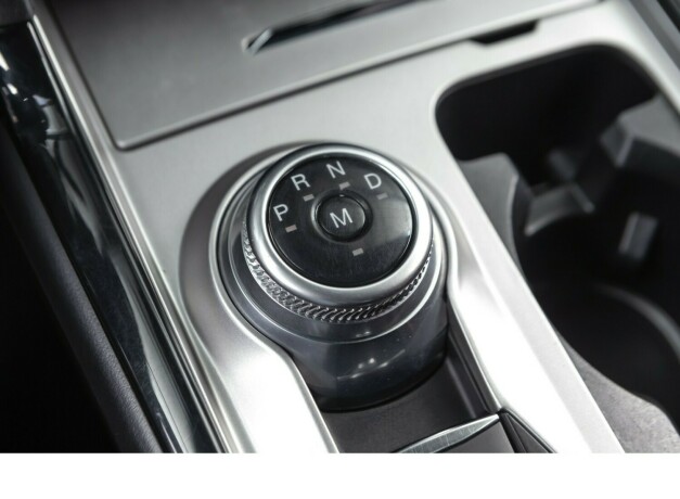 ford-explorer-elektrisitetbensin-2021-big-3