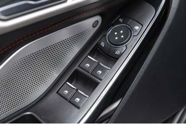 ford-explorer-elektrisitetbensin-2021-big-29