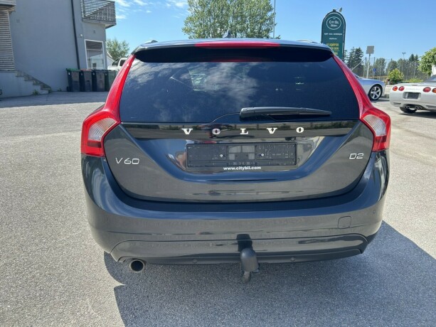 volvo-v60-diesel-2016-big-5