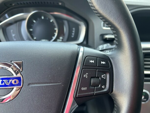 volvo-v60-diesel-2016-big-17