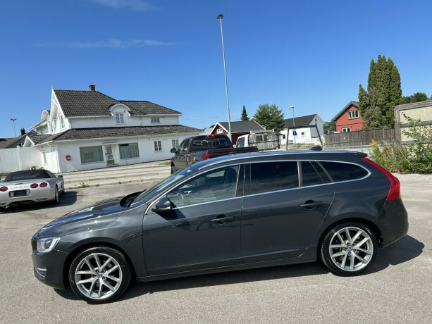 volvo-v60-diesel-2016-big-3