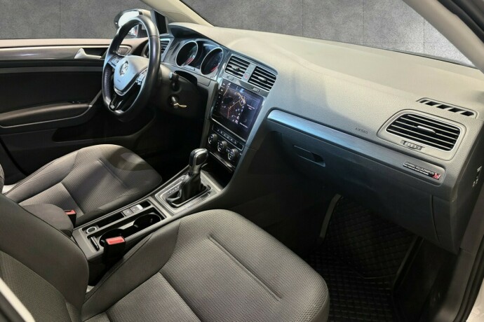 volkswagen-e-golf-vii-elektrisitet-2019-big-12