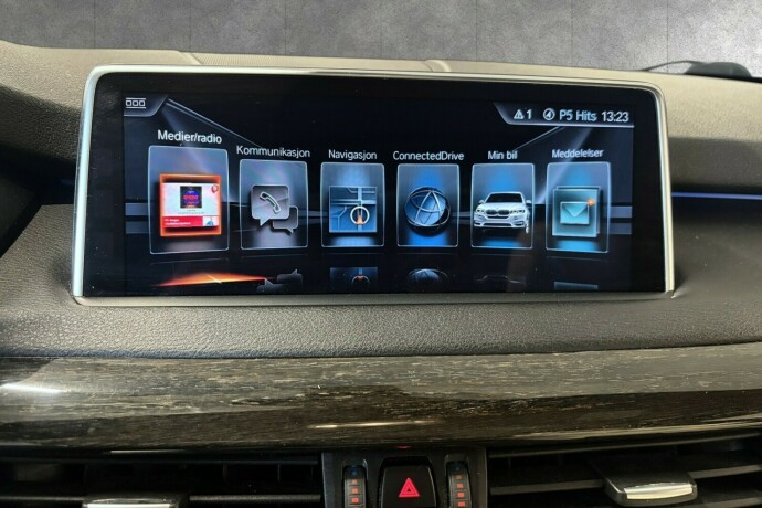 bmw-x5-elektrisitetbensin-2016-big-21