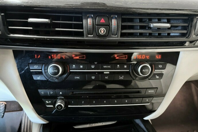 bmw-x5-elektrisitetbensin-2016-big-18