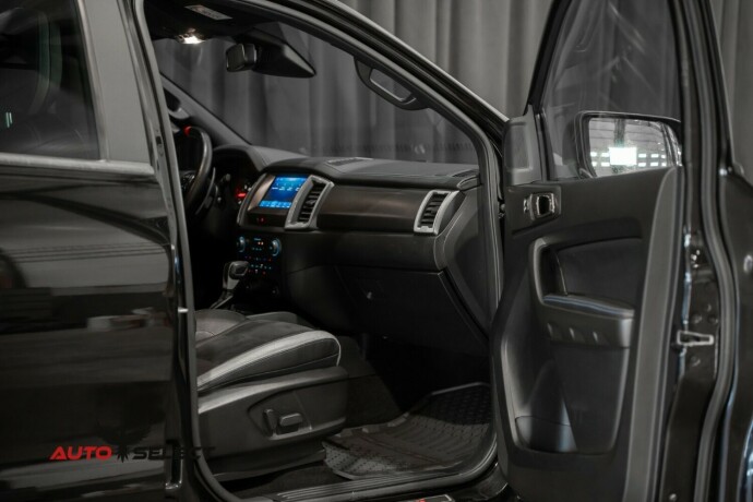 ford-ranger-raptor-diesel-2022-big-18
