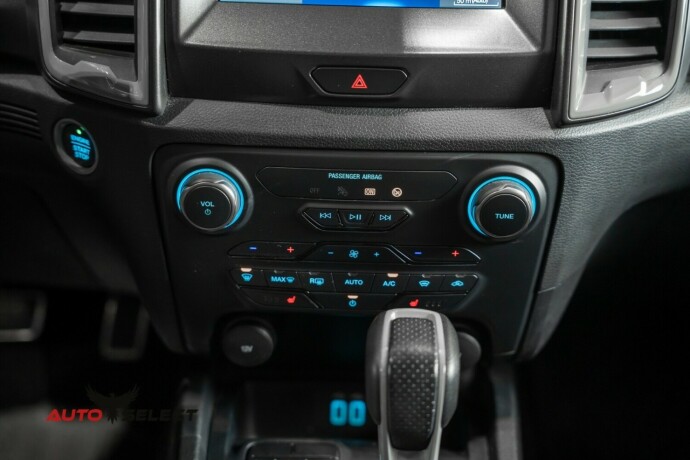 ford-ranger-raptor-diesel-2022-big-35