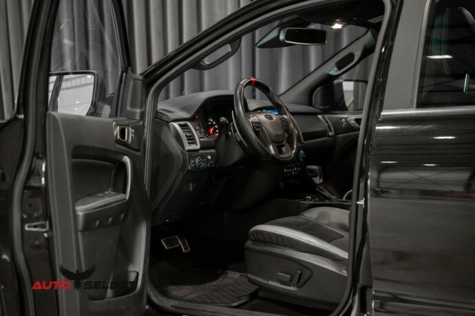 ford-ranger-raptor-diesel-2022-big-21