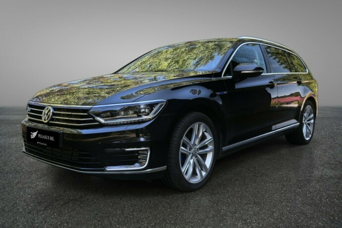 volkswagen-passat-elektrisitetbensin-2018-big-0