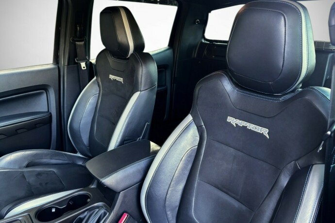 ford-ranger-raptor-diesel-2020-big-17
