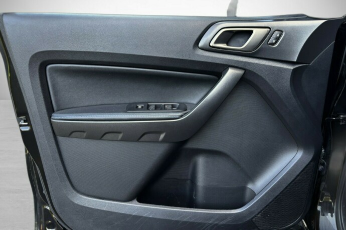 ford-ranger-raptor-diesel-2020-big-18