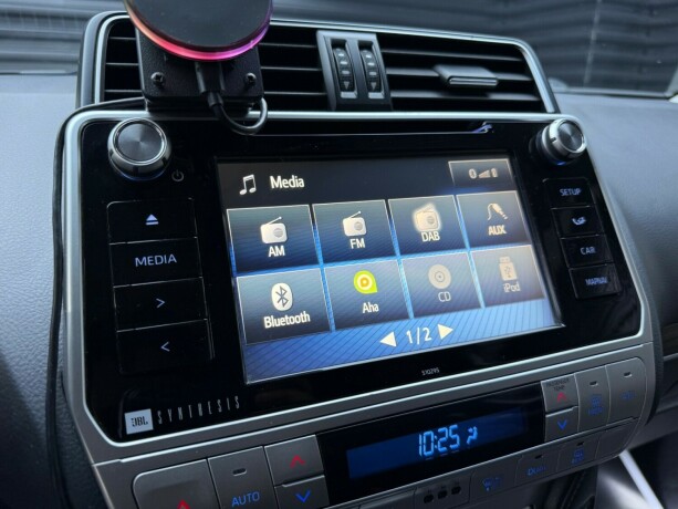 toyota-land-cruiser-diesel-2019-big-23