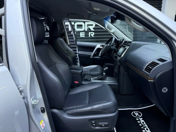 toyota-land-cruiser-diesel-2019-big-31