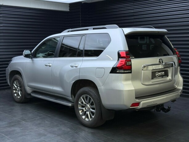 toyota-land-cruiser-diesel-2019-big-1