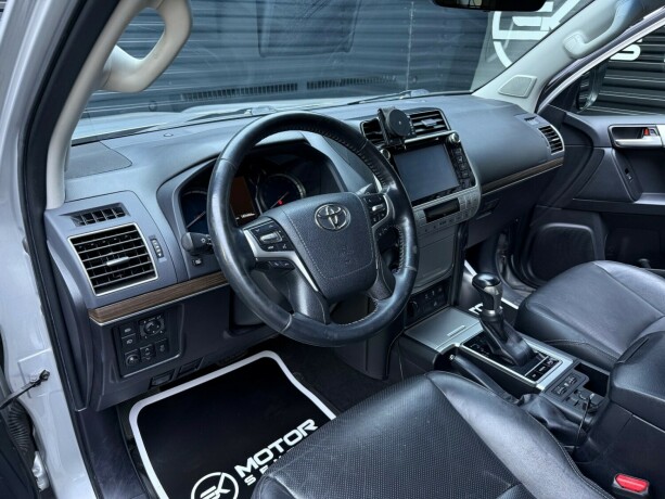 toyota-land-cruiser-diesel-2019-big-12