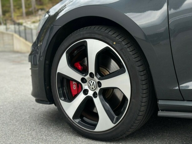 volkswagen-golf-vii-bensin-2014-big-33