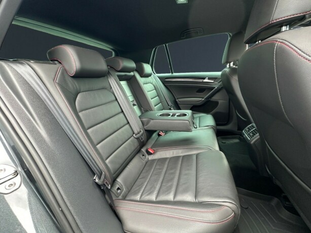 volkswagen-golf-vii-bensin-2014-big-15