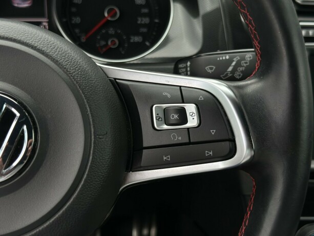 volkswagen-golf-vii-bensin-2014-big-18