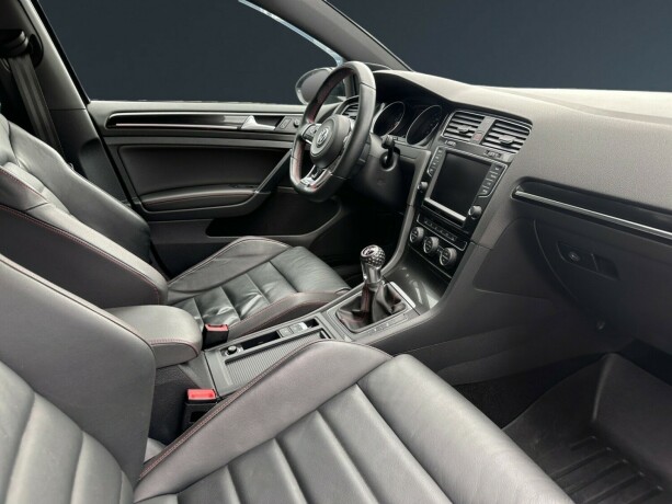volkswagen-golf-vii-bensin-2014-big-12
