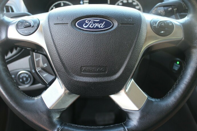 ford-transit-connect-diesel-2023-big-12