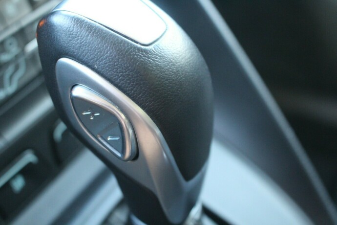 ford-transit-connect-diesel-2023-big-19