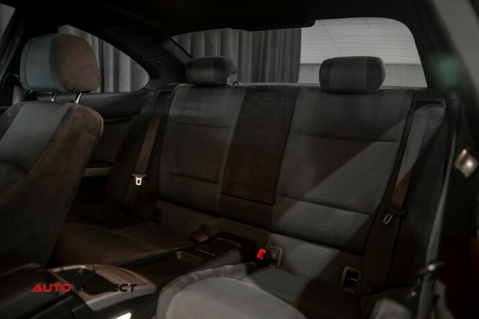 bmw-320d-diesel-2011-big-22