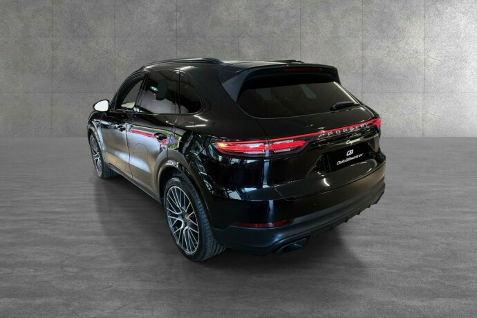 porsche-cayenne-elektrisitetbensin-2019-big-3