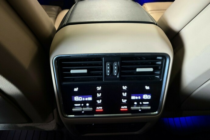 porsche-cayenne-elektrisitetbensin-2019-big-13