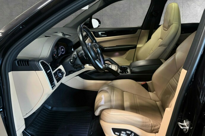 porsche-cayenne-elektrisitetbensin-2019-big-10