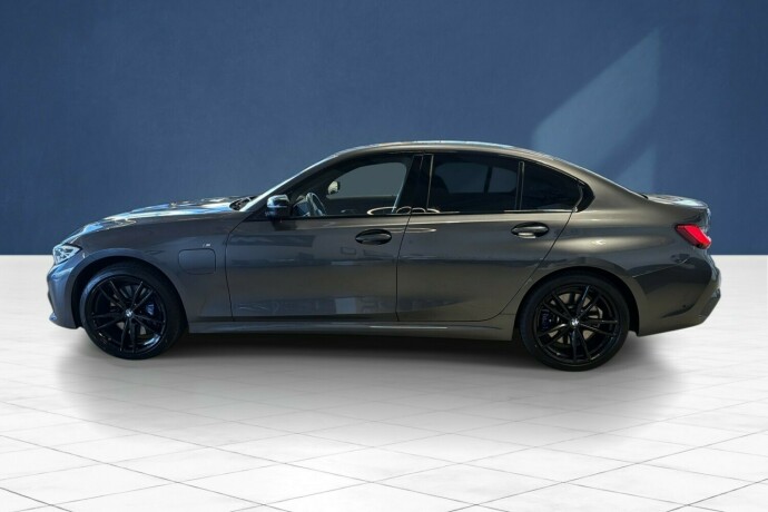bmw-330e-elektrisitetbensin-2021-big-5