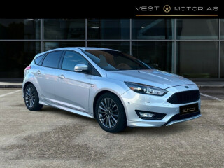 Ford | Focus | Bensin | 2017