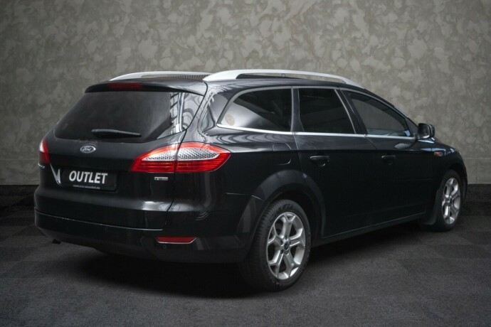 ford-mondeo-diesel-2009-big-7
