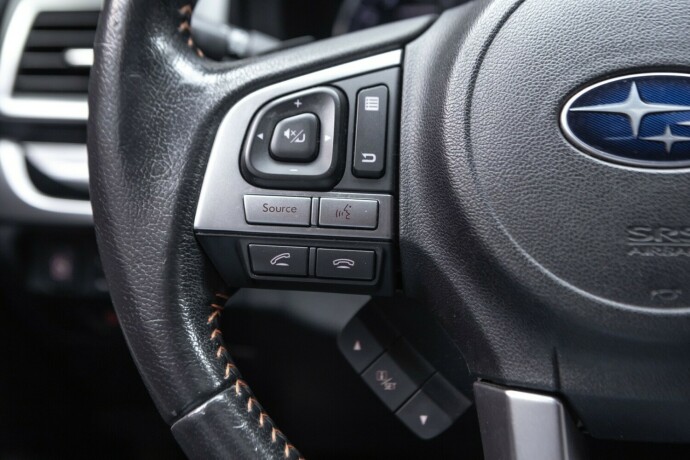 subaru-xv-bensin-2016-big-12