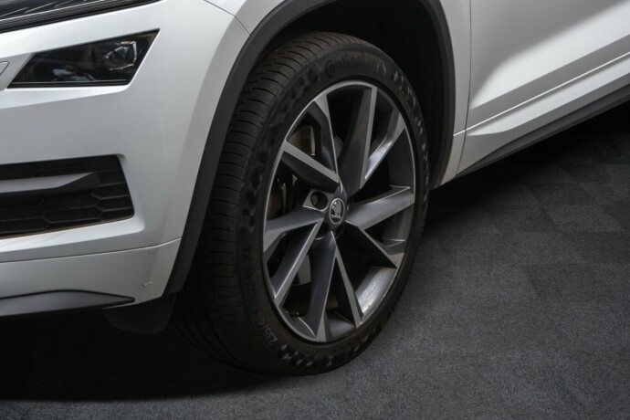 skoda-kodiaq-bensin-2019-big-4