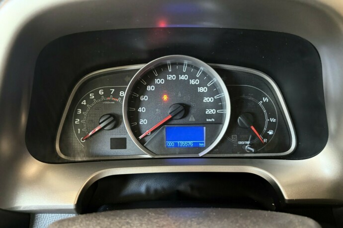 toyota-rav4-bensin-2015-big-22