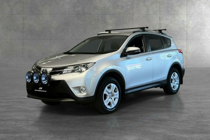 toyota-rav4-bensin-2015-big-2
