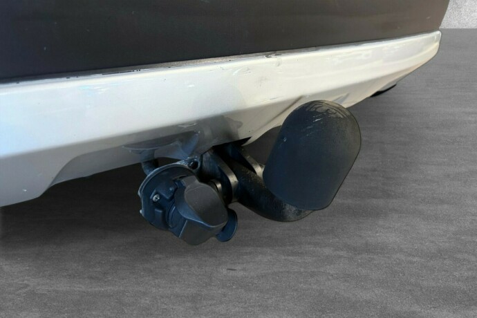 toyota-rav4-bensin-2015-big-27