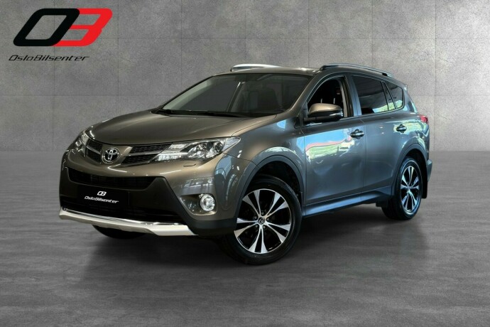 toyota-rav4-bensin-2015-big-0