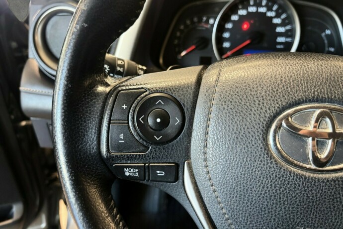 toyota-rav4-bensin-2015-big-21