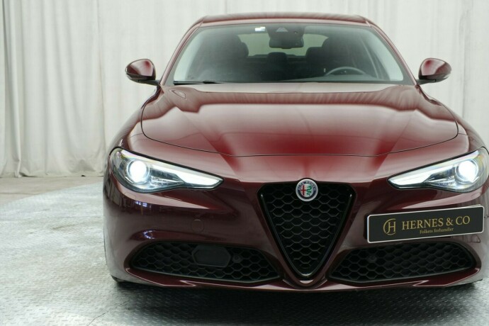 alfa-romeo-giulia-diesel-2017-big-3