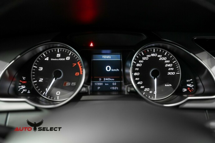 audi-s5-bensin-2011-big-34