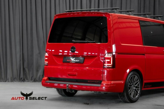 volkswagen-transporter-diesel-2019-big-17
