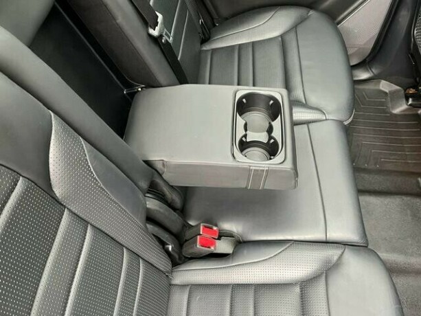 mercedes-benz-gl63-bensin-2016-big-26