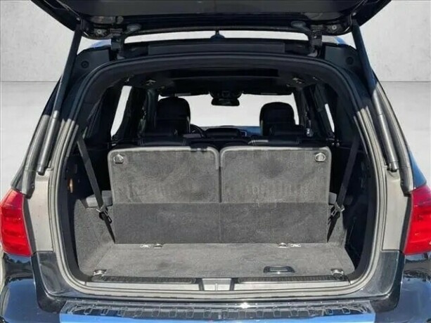 mercedes-benz-gl63-bensin-2016-big-6
