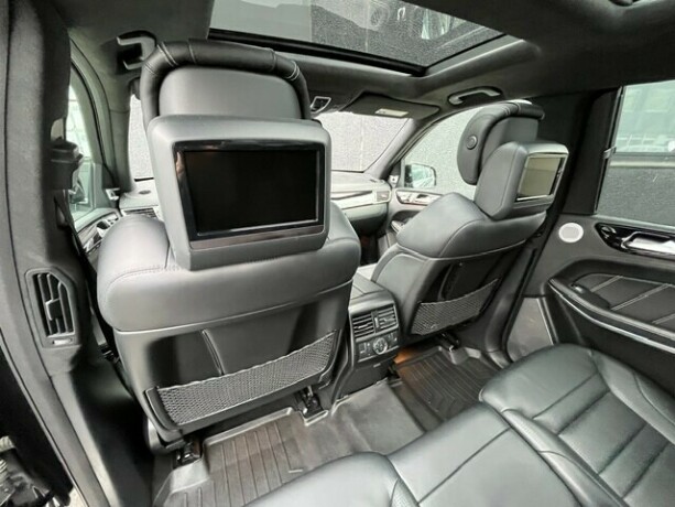 mercedes-benz-gl63-bensin-2016-big-24
